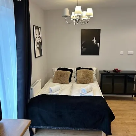 Everysky - Wilcza 3f-1 *